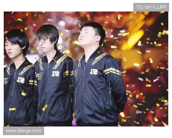 V5战队在冠军杯积分榜上以94分稳居第一展现强大实力和团队默契